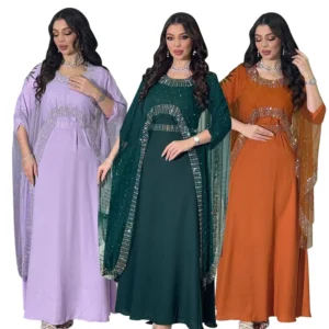 طقم ملابس إسلامية مخصص أنيق للنساء المسلمات صيفي بأكمام طويلة ورقبة على شكل حرف V من البوليستر باللون الأرجواني مكون من قطعتين من المعطف ومجموعات متطابقة من الملابس الإسلامية