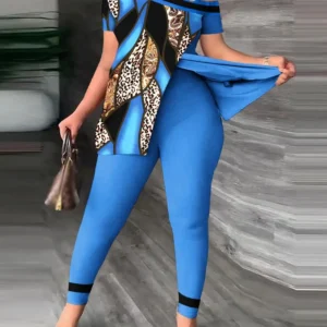 طقم نسائي أنيق مكون من قطعتين، بلوزات بأكمام مكشكشة مطبوعة، بنطلون بلون واحد، وحزام، وملابس نسائية